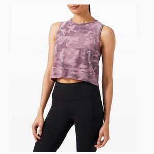 NWT pink Camo sculpt tank size 8 lululemon